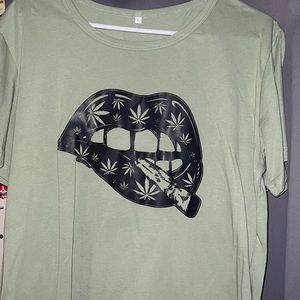 Green marijuana short sleeve tee